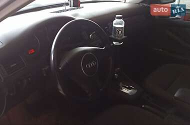Седан Audi A6 2002 в 
