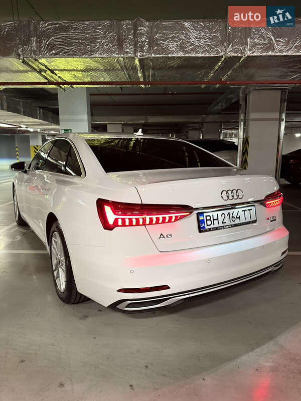 Седан Audi A6 2023 в Одессе