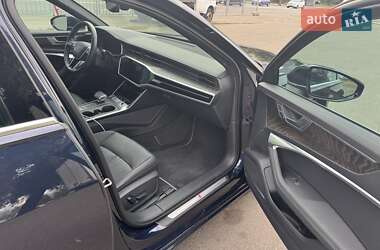 Седан Audi A6 2022 в 