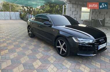 Седан Audi A6 2013 в 