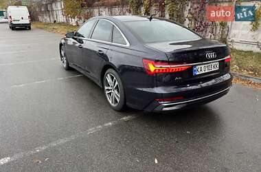 Седан Audi A6 2022 в 