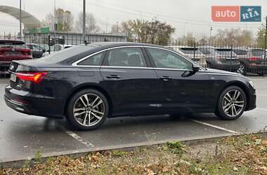 Седан Audi A6 2022 в 
