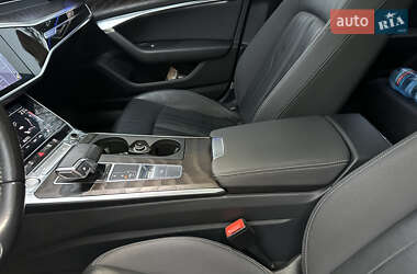 Седан Audi A6 2019 в 