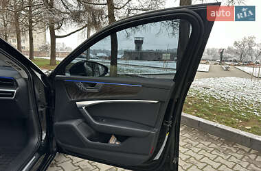 Седан Audi A6 2019 в 
