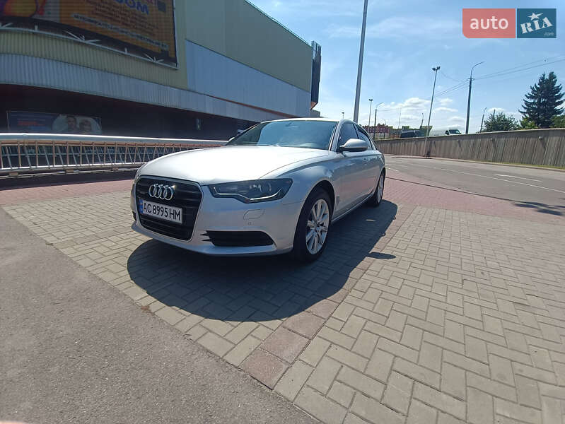 Седан Audi A6 2014 в Луцьку