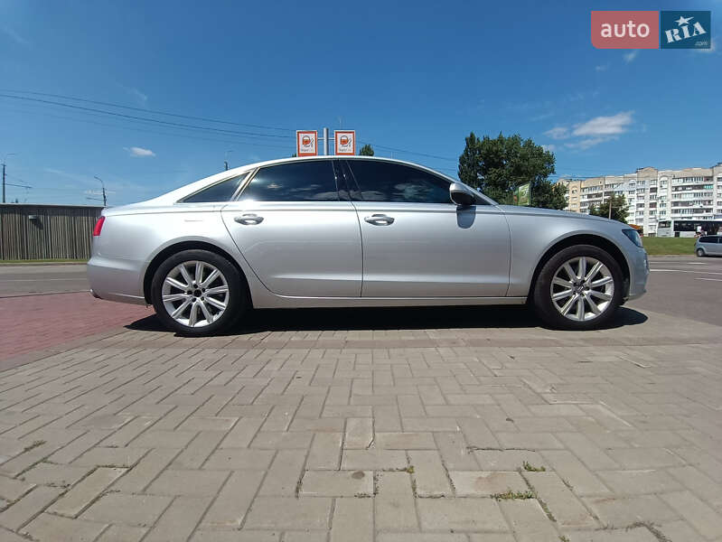 Седан Audi A6 2014 в Луцьку