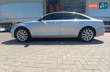 Седан Audi A6 2014 в 