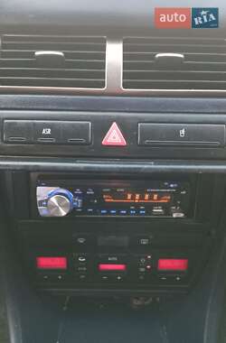 Седан Audi A6 1997 в 