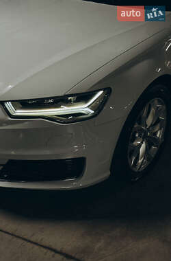 Седан Audi A6 2016 в 