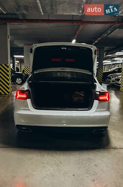 Седан Audi A6 2016 в 