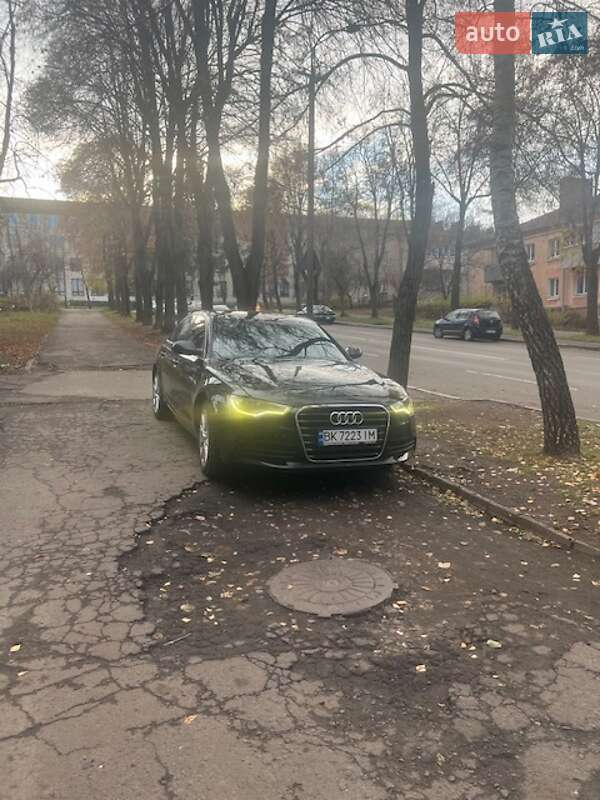 Седан Audi A6 2013 в Рівному