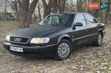 Седан Audi A6 1995 в Чернигове