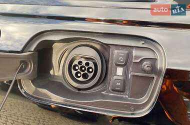 Седан Audi A6 2020 в 