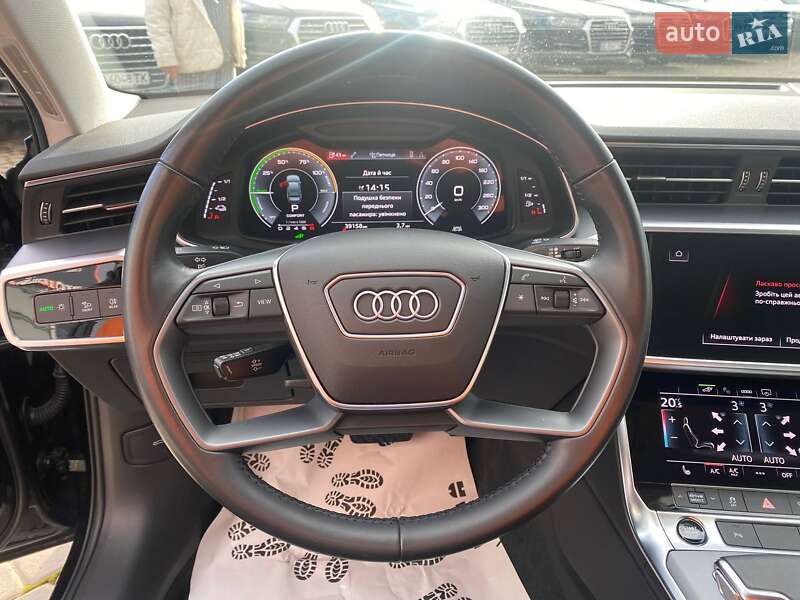 Седан Audi A6 2020 в Львові