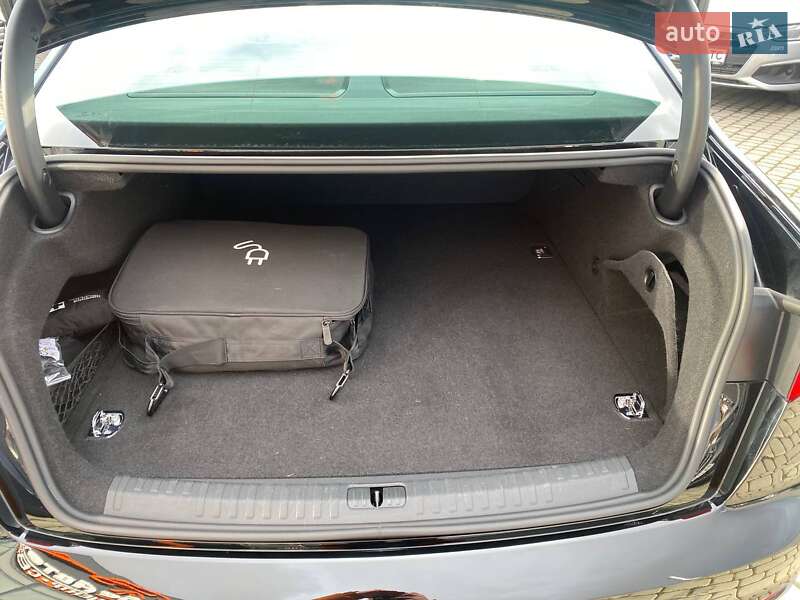 Седан Audi A6 2020 в Львові