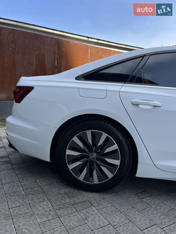 Седан Audi A6 2019 в Львове