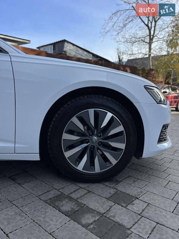 Седан Audi A6 2019 в Львове