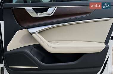 Седан Audi A6 2019 в 