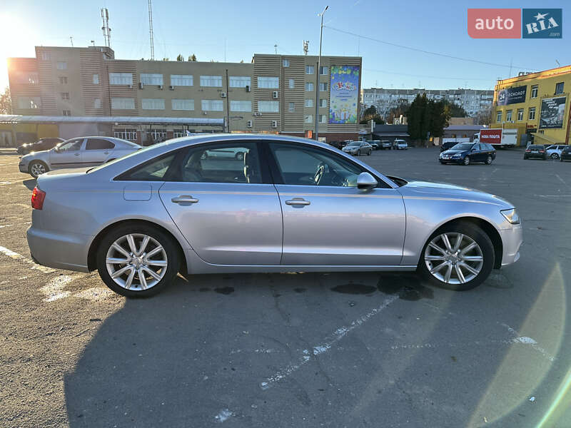 Седан Audi A6 2011 в 