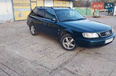 Універсал Audi A6 1996 в Рені