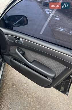 Седан Audi A6 2002 в 