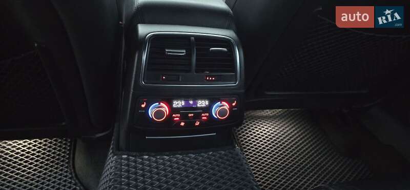 Седан Audi A6 2014 в Ужгороде