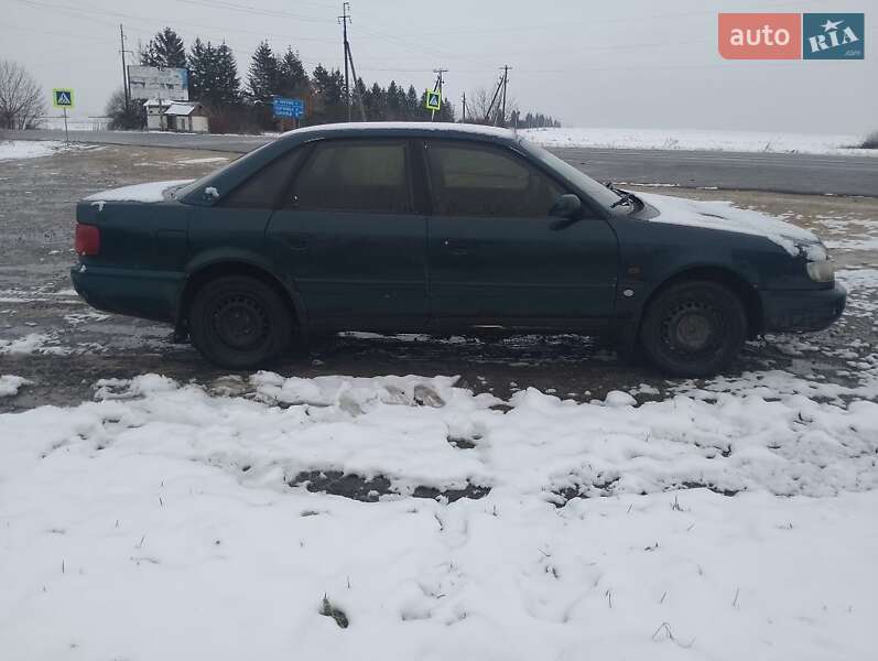 Седан Audi A6 1994 в Городенке