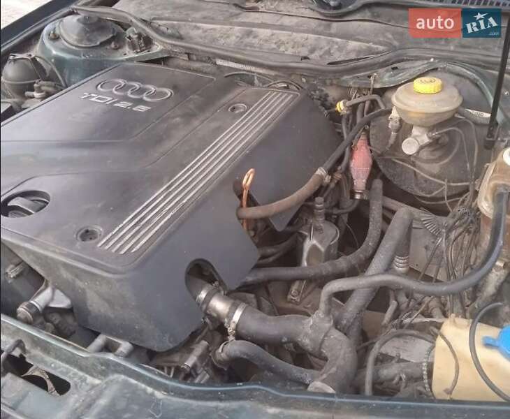Седан Audi A6 1994 в Городенке