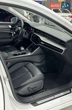 Седан Audi A6 2018 в 