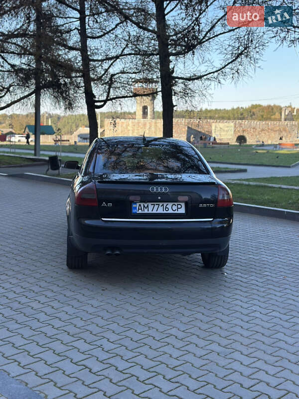 Седан Audi A6 2002 в Звягеле