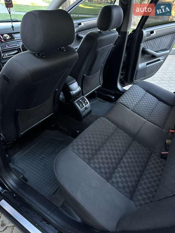 Седан Audi A6 2002 в Звягеле