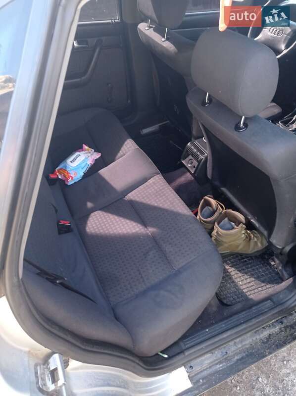 Седан Audi A6 1996 в Хмельницькому