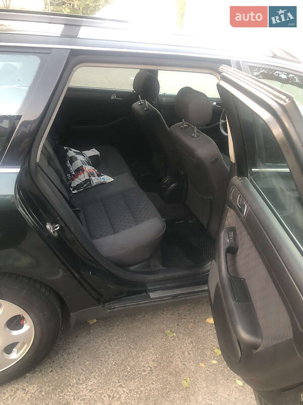 Универсал Audi A6 2002 в Переяславе