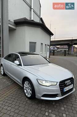 Седан Audi A6 2011 в Мукачево