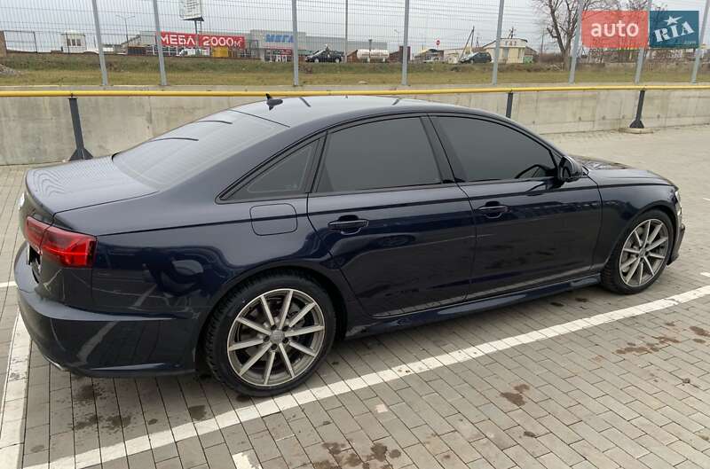Седан Audi A6 2015 в Первомайске
