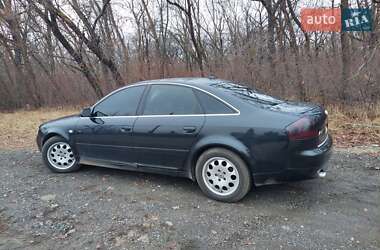 Седан Audi A6 2002 в 