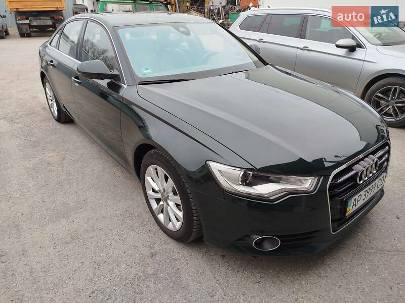 Седан Audi A6 2013 в 