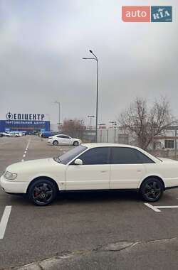 Седан Audi A6 1996 в 