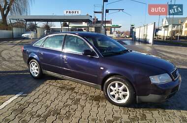 Седан Audi A6 2001 в Снятині