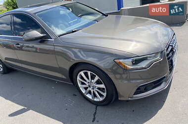 Седан Audi A6 2013 в 