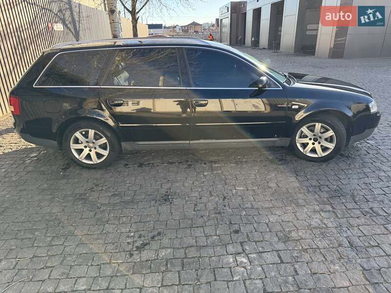 Универсал Audi A6 2002 в 