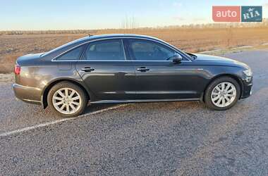Седан Audi A6 2015 в 