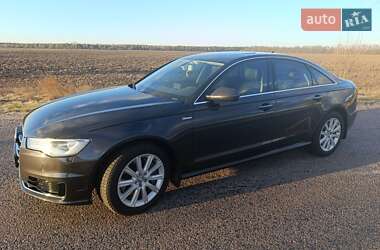 Седан Audi A6 2015 в 