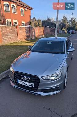 Седан Audi A6 2014 в Рівному