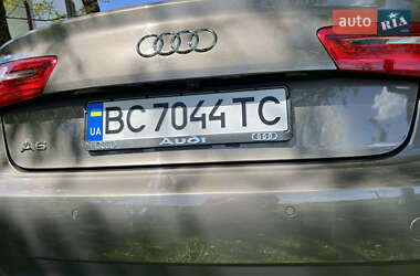 Седан Audi A6 2012 в 