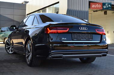 Седан Audi A6 2015 в 
