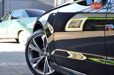 Седан Audi A6 2015 в 