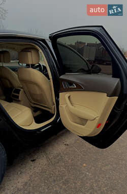Седан Audi A6 2012 в 