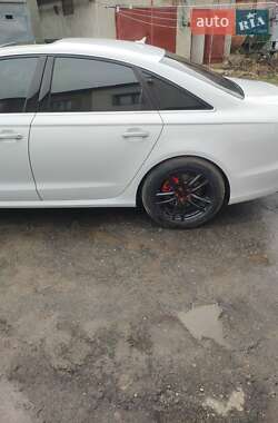 Седан Audi A6 2014 в Жашкове