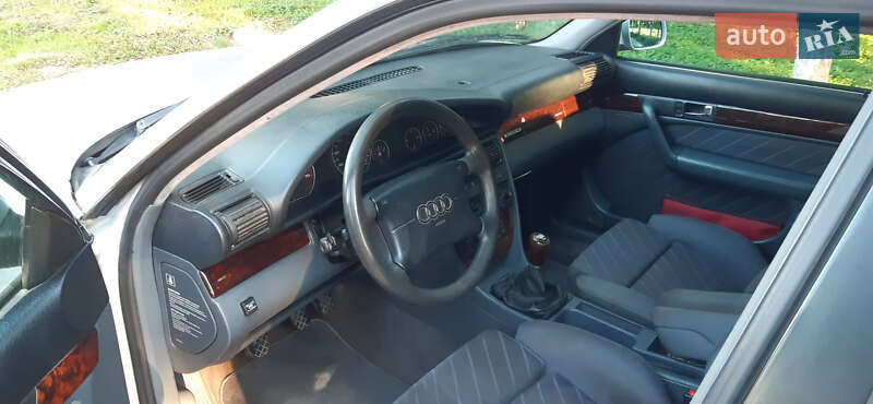 Седан Audi A6 1997 в Шпитьках